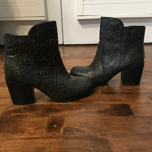 Sterling River Black/Grey Ankle Boots for Women - Picture 4 of 8